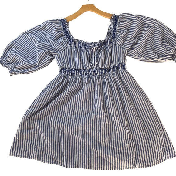 American Eagle Outfitters Dresses & Skirts - American Eagle Blue‎ White Striped Smocked Puff Sleeve Mini Dress Womens Medium